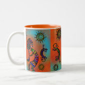 SOUTHWESTERN KOKOPELLI ART TWEEKLEURIGE KOFFIEMOK (Links)