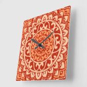 Southwestern Sun Mandala Batik, koraal Sinaasappel Vierkante Klok (Hoek)