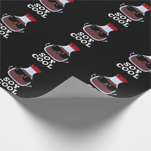 Soy Cool Funny Soy Sauce Pun Dark BG Cadeaupapier (Hoek)