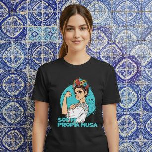Soy Mi Propia Musa Bloemenkroon Empowered Mexicaan T-shirt