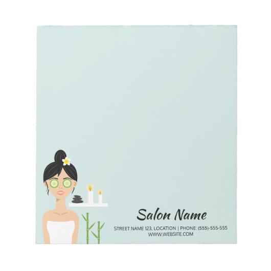 Spa Girl met komkommers boven haar ogen - Spa Salo Notitieblok (Voorkant)