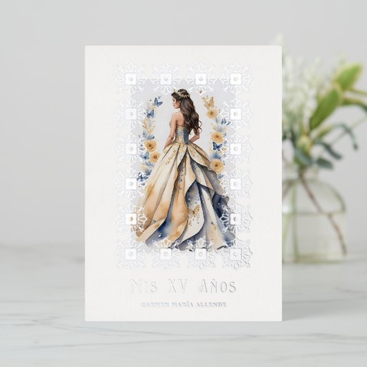 Spaans Glam Quinceañera Zilver Lijst Folie Uitnodiging (Staand Voorkant)