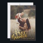 Spaans Gouden Folie Script Feliz Navidad 2 Foto Feestdagenkaart<br><div class="desc">Cree su propia tarjeta de felicitación con 2 fotos. Esta tarjeta de Navidad omvat el texto "Feliz Navidad" en una elegante tipografía dorada sobre un degradado de negro a transparente. Personaliza este diseño de 2 fotos (una en el anverso y otra en el reverso) con las fotos de tu familia...</div>