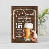 Spaans Mexicaans Man Beer Salud Verjaardagsuitnodi Kaart (Staand voorkant)