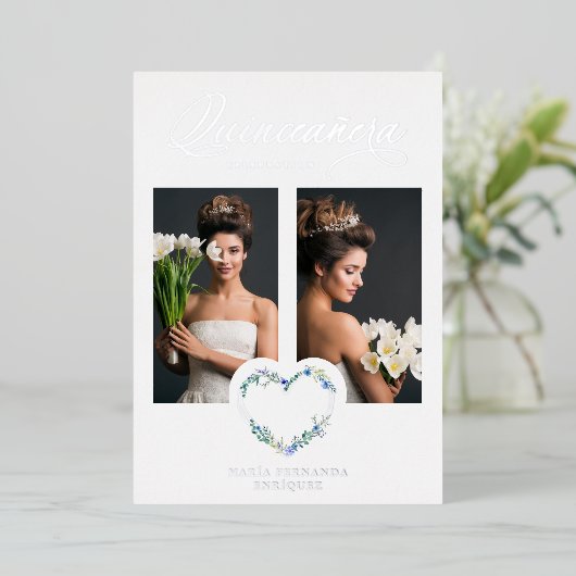 Spaans Mis XV años Romantic Blue Shades Heart Folie Uitnodiging (Staand Voorkant)