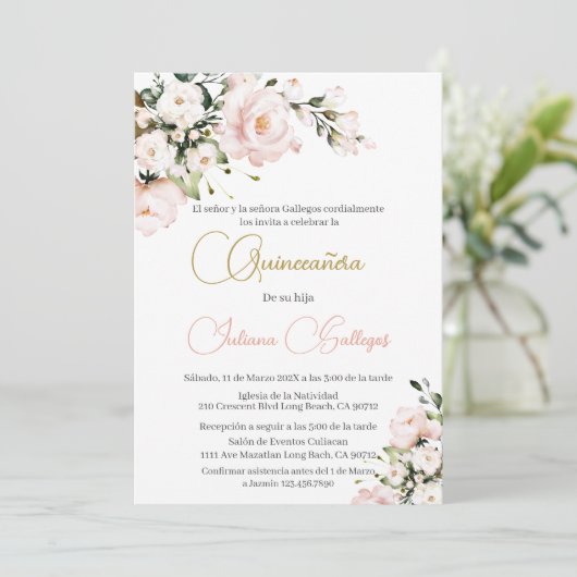 Spaans Roze Bloemen Quinceanera uitnodiging (Staand voorkant)