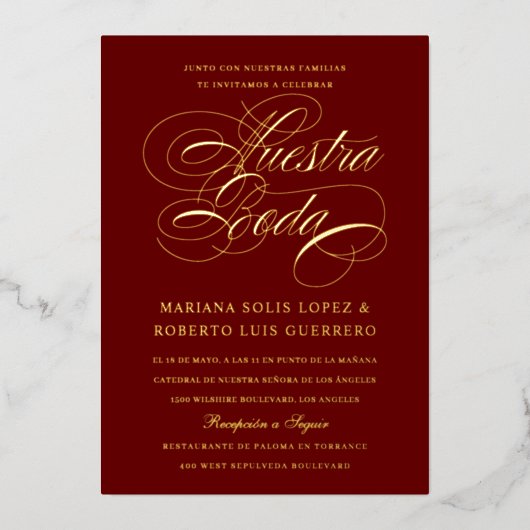 Spaanse taal Nuestra Boda Maroon Gold Folie Uitnodiging (Voorkant)
