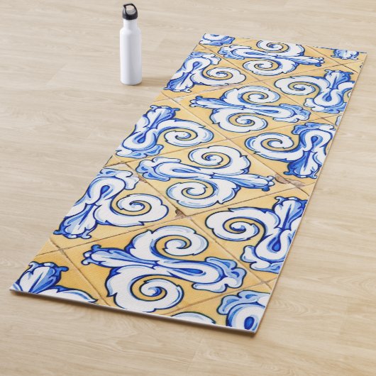 Spaanse tegels - Azulejo Blue, Yellow and White Yogamat (In situ)