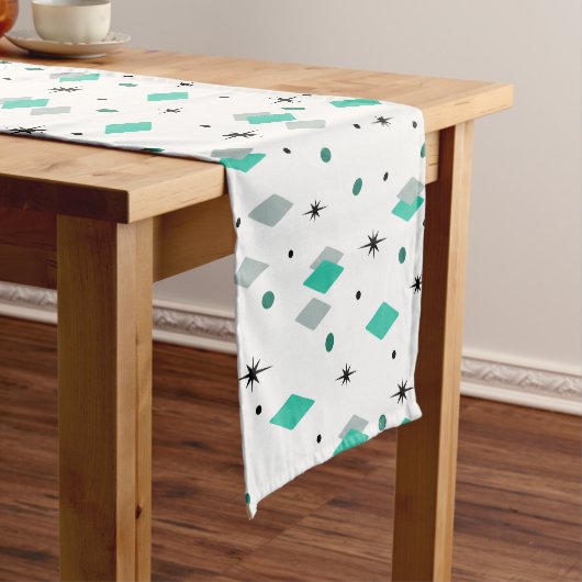 Space Age Diamonds Turquoise White Korte Tafelloper (Voorbeeld)