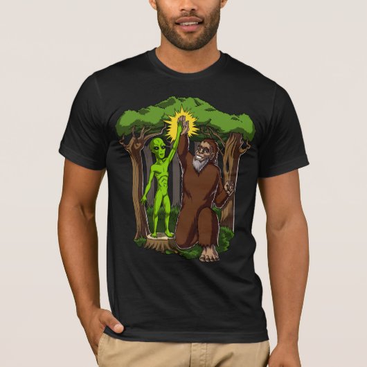 Space Alien Bigfoot Mystery Conspiracy Theory T-shirt (Voorkant)