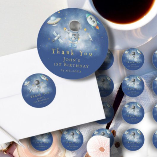 Space Astronaut Boy raketten onder sterren 1st Bir Ronde Sticker