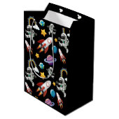 Space Astronaut eerste verjaardagsfeest uitnodigin Medium Cadeauzakje (Achterkant Gekanteld)