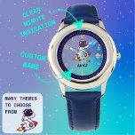 Space Astronaut Rocket Kinder leren om de tijd te  Horloge<br><div class="desc">Voed de nieuwsgierigheid en passie van uw kind voor ruimte terwijl u hen leert hoe ze de tijd moeten vertellen met deze Astronaut Kinder Learning Watch! Met een speelse astronaut die op een raket rijdt, omringd door planeten, sterren en een kosmische achtergrond, is dit ontwerp perfect voor jonge ruimteliefhebbers. Het...</div>