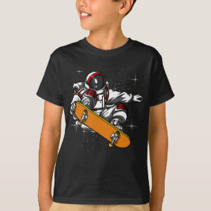 Space Astronaut Skateboarden Cosmic T-shirt