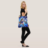 Space cat basketbal spelen tote bag (Op model)
