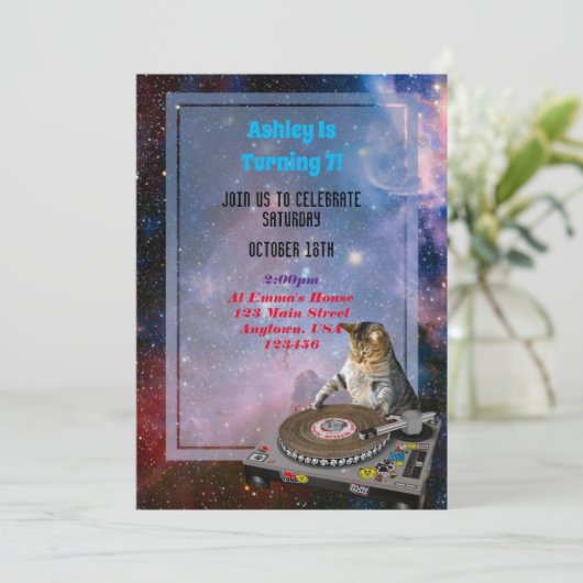 Space Dj Cat Funny Invitation Kaart (Staand voorkant)