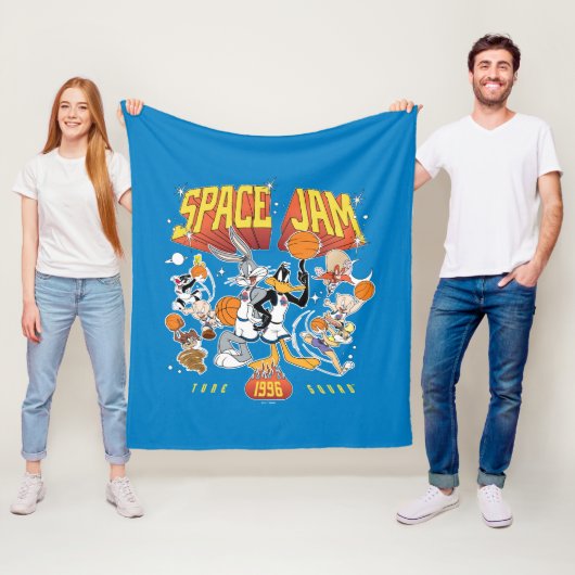 SPACE JAM™ TUNE SQUAD™ 1996 Graphic Fleece Deken (In situ)