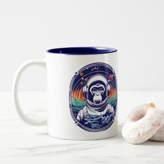 Space Monkey Astronaut Tweekleurige Koffiemok (Met donut)