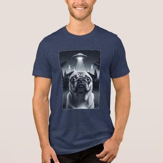 Space Pug neemt Alien Selfie Grappig Hondencadeau Tri-Blend Shirt (Voorkant)