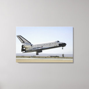Space Shuttle Atlantis bereidt landing 2 voor Canvas Afdruk