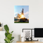 Space Shuttle Atlantis Blasts off Poster (Thuiskantoor)