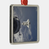 Space Shuttle Atlantis en een Russisch ruimtevaart Metalen Ornament (Rechts)