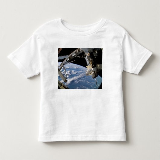 Space Shuttle Atlantis en een Soyuz-ruimtevaartuig Kinder Shirts (Voorkant)