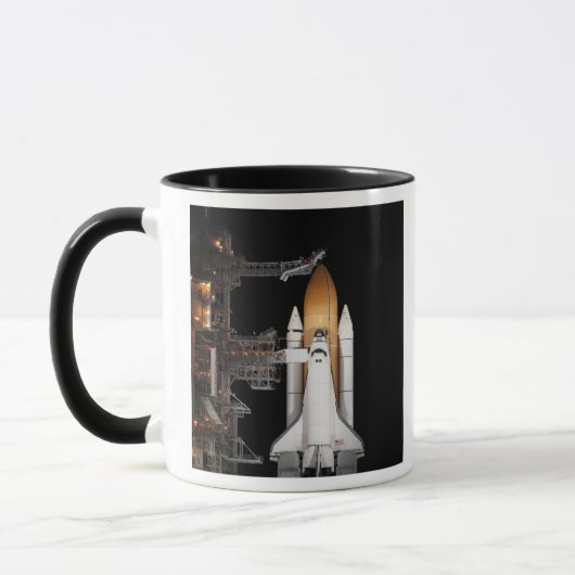 Space shuttle Atlantis is klaar Mok (Links)