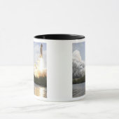 Space Shuttle Atlantis tilt af 22 Mok (Midden)