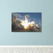 Space Shuttle Atlantis tilt af 24 Canvas Afdruk (Insitu (Houten vloer))