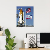 Space Shuttle Columbia Preps Poster (Thuiskantoor)