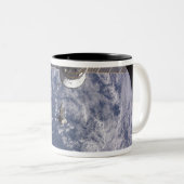 Space Shuttle Discovery 11 Tweekleurige Koffiemok (Voorkant rechts)