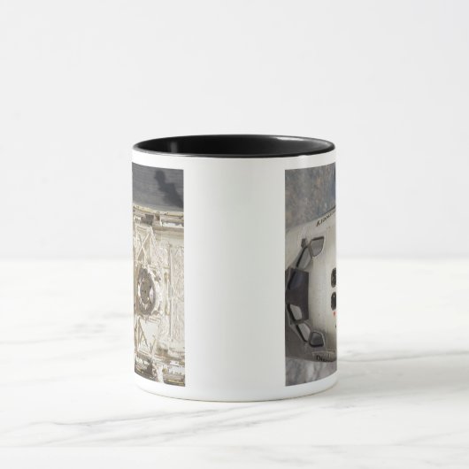 Space Shuttle Discovery 12 Mok (Midden)