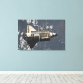 Space Shuttle Discovery 5 Canvas Afdruk (Insitu (Houten vloer))