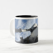 Space Shuttle Discovery 9 Tweekleurige Koffiemok (Voorkant links)