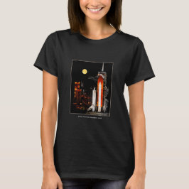 Space Shuttle Discovery en Full Moon in 2009 T-shirt