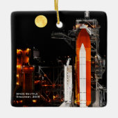 Space Shuttle Discovery en Full Moon Kerstmis Keramisch Ornament (Voorkant)