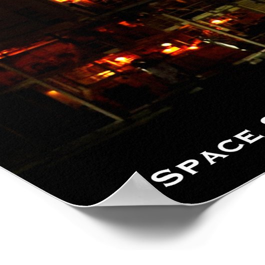 Space Shuttle Discovery en Full Moon, uitgebreid Poster (Hoek)