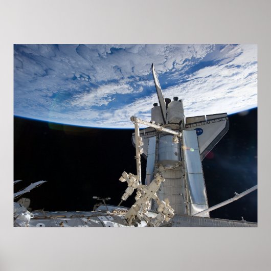 Space Shuttle Discovery en ISS Poster (Voorkant)