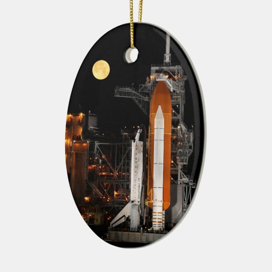 Space Shuttle Discovery en Moon Keramisch Ornament (Links)