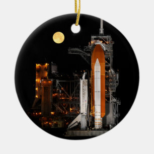 Space Shuttle Discovery en Moon Keramisch Ornament