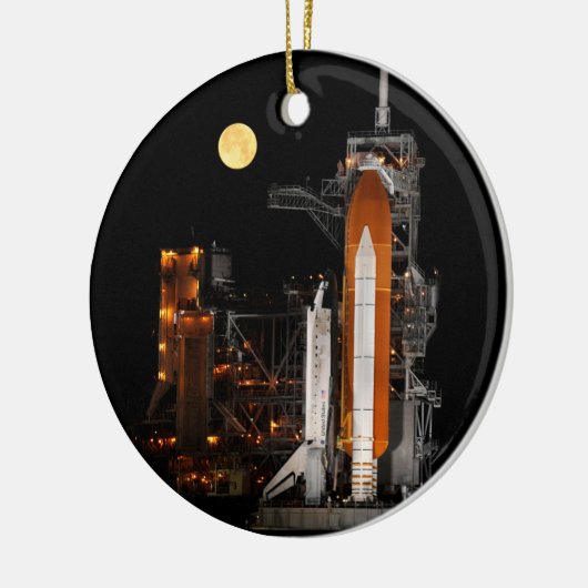 Space Shuttle Discovery en Moon Keramisch Ornament (Links)