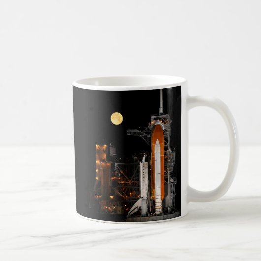 Space Shuttle Discovery en Moon Koffiemok (Rechts)