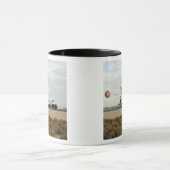 Space Shuttle Discovery implementeert de bijbehore Mok (Midden)