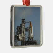 Space Shuttle Discovery is klaar 2 Metalen Ornament (Rechts)