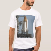 Space Shuttle Discovery is klaar T-shirt (Voorkant)