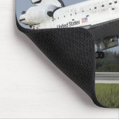 Space shuttle Discovery landt op Runway 33 2 Muismat (Hoek)