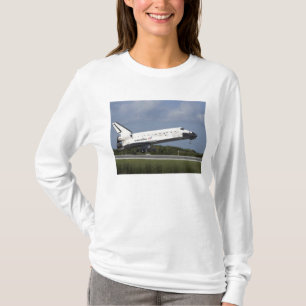 Space shuttle Discovery landt op Runway 33 3 T-shirt