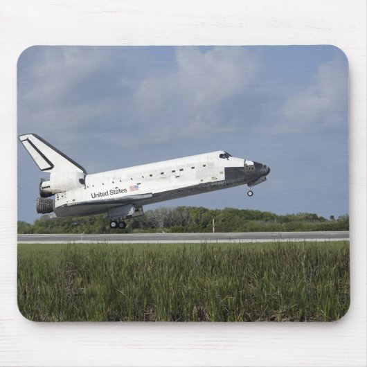 Space shuttle Discovery landt op Runway 33 Muismat (Voorkant)