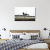 Space Shuttle Discovery-naderingen bij landing Canvas Afdruk (Insitu (Slaapkamer))